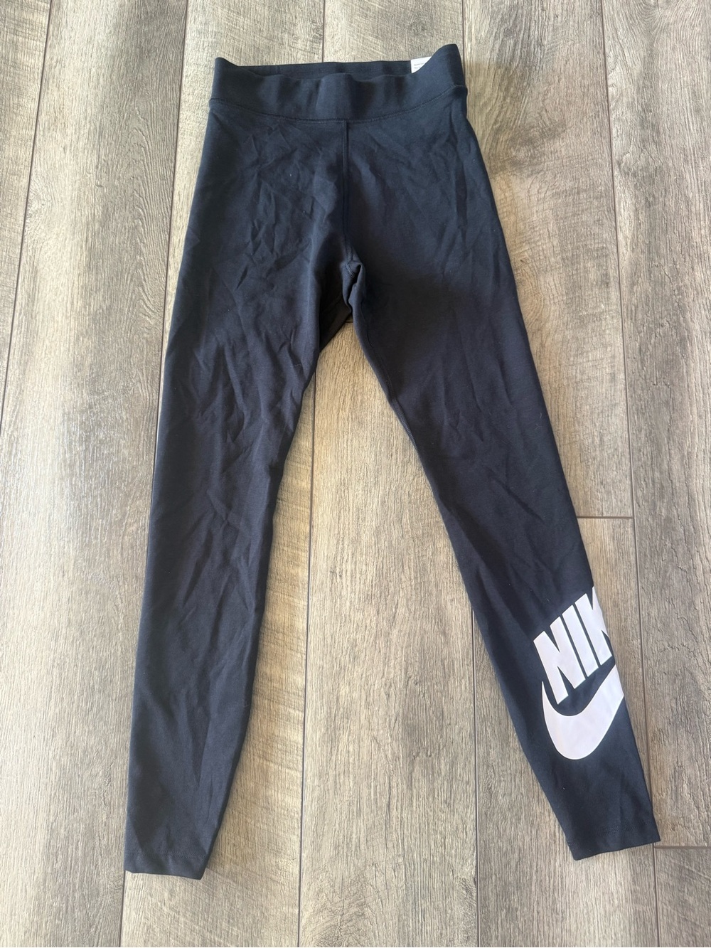 Nike Women’s Black Logo Leggings